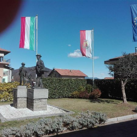 La Casa Di Nuvola Apartment Massino Visconti Екстериор снимка